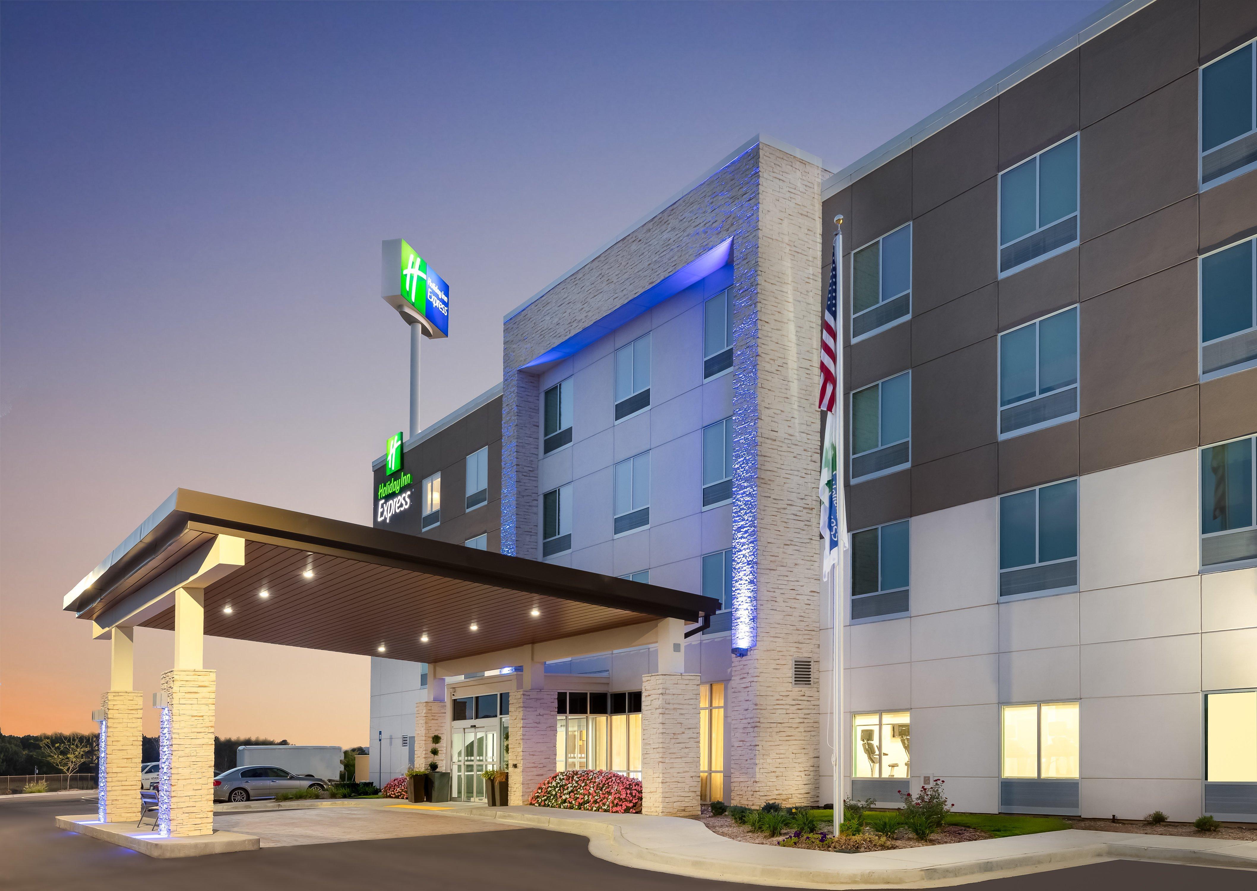 Holiday Inn Express Calhoun South By Ihg Dış mekan fotoğraf